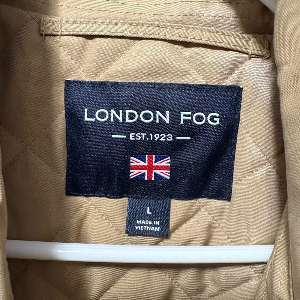 London Fog Classic Beige Trench Coat - Picture 4 of 6